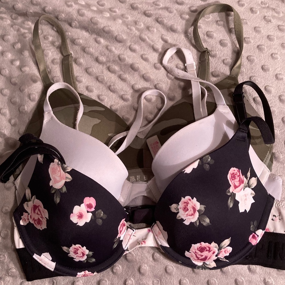 VS Pink Bra Bundle